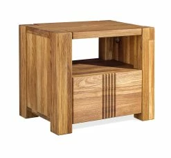 Yöpöytä Valeria, Tammi