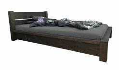 Ranch 09 Sänky, Useita Kokoja