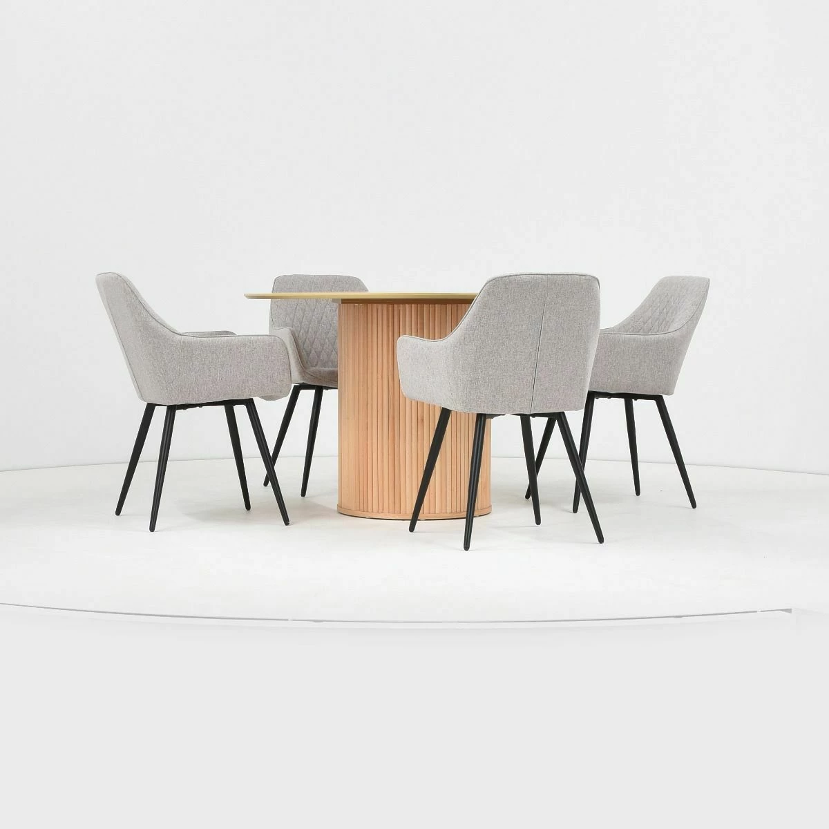 Ruokailuryhmä Verso, 1+4 5 Ruokailuryhmä Verso, 1+4 - Image 3